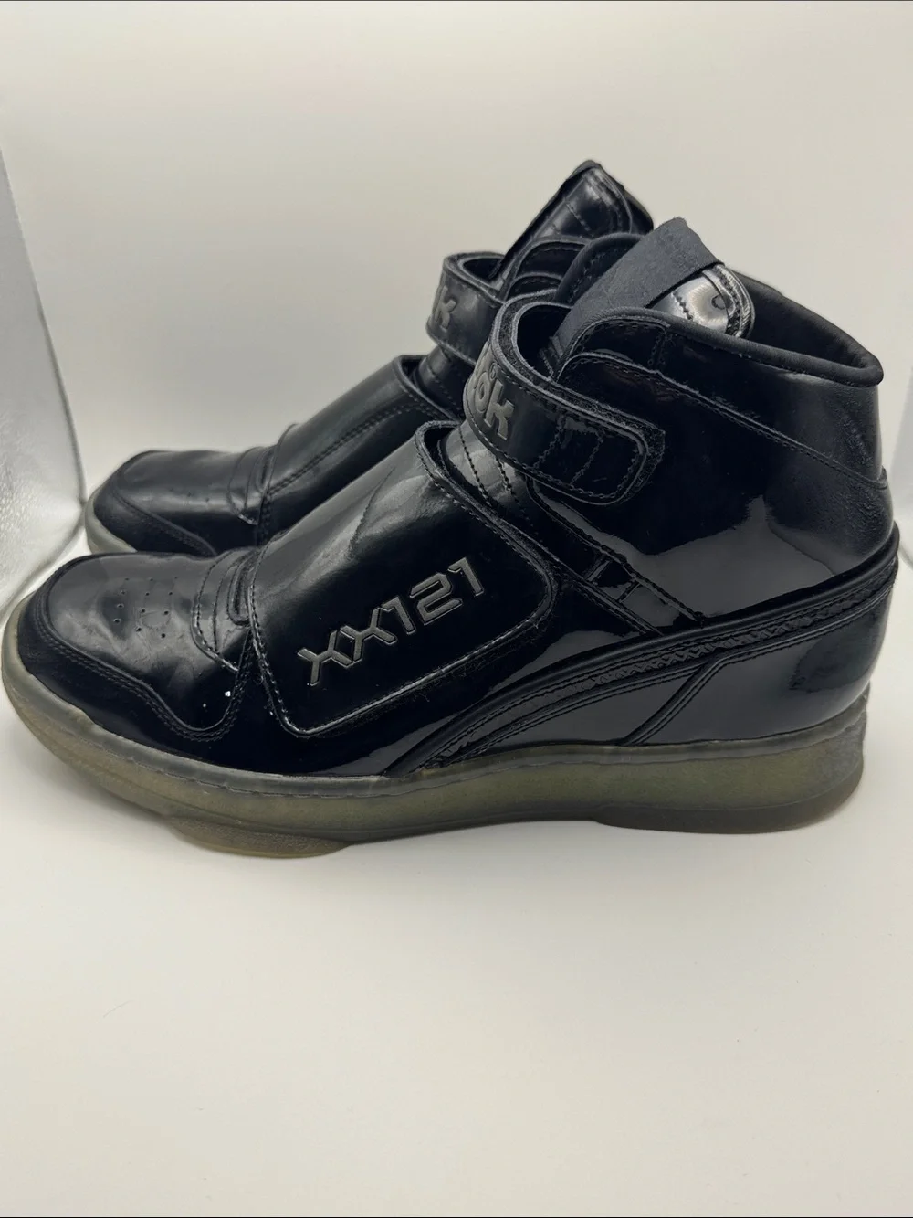 Reebok Alien Stomper Mid Final Battle Xenomorph Queen Men’s Size 10 Shoes CN2182